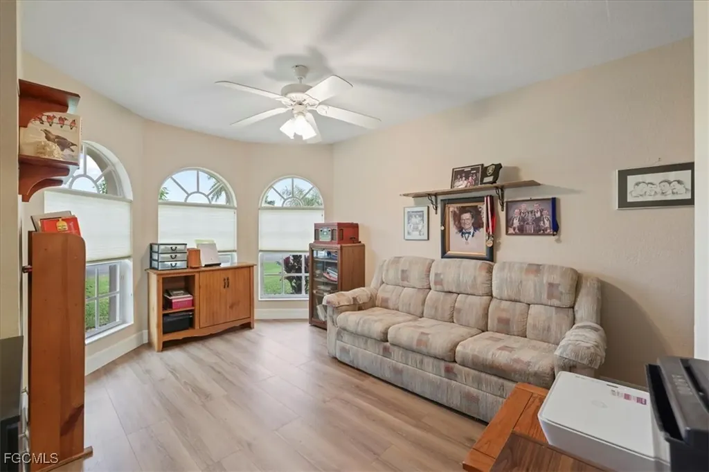 2508 SW 25th Street Cape Coral FL 33904