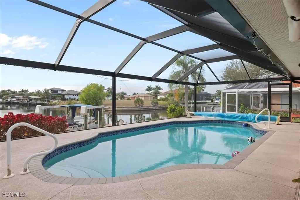 2508 SW 25th Street Cape Coral FL 33904