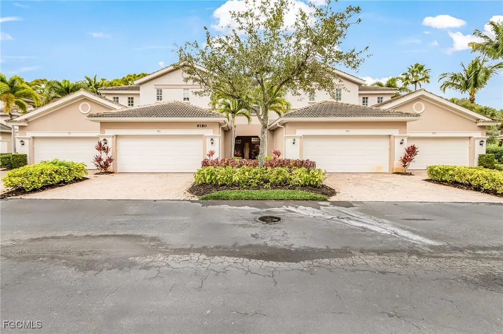 9180 Spanish Moss Way Bonita Springs FL 34135