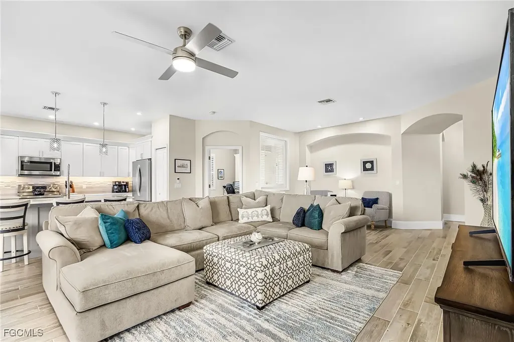 9180 Spanish Moss Way Bonita Springs FL 34135