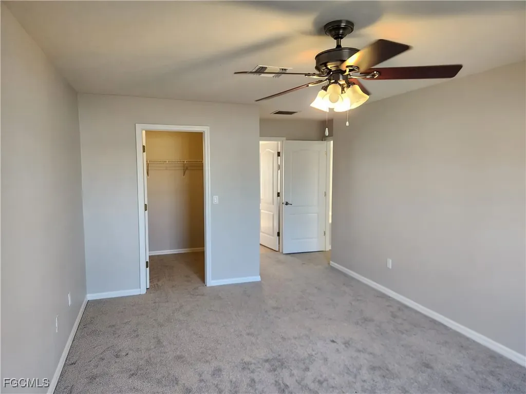 2513 NW 28th Street Cape Coral FL 33993