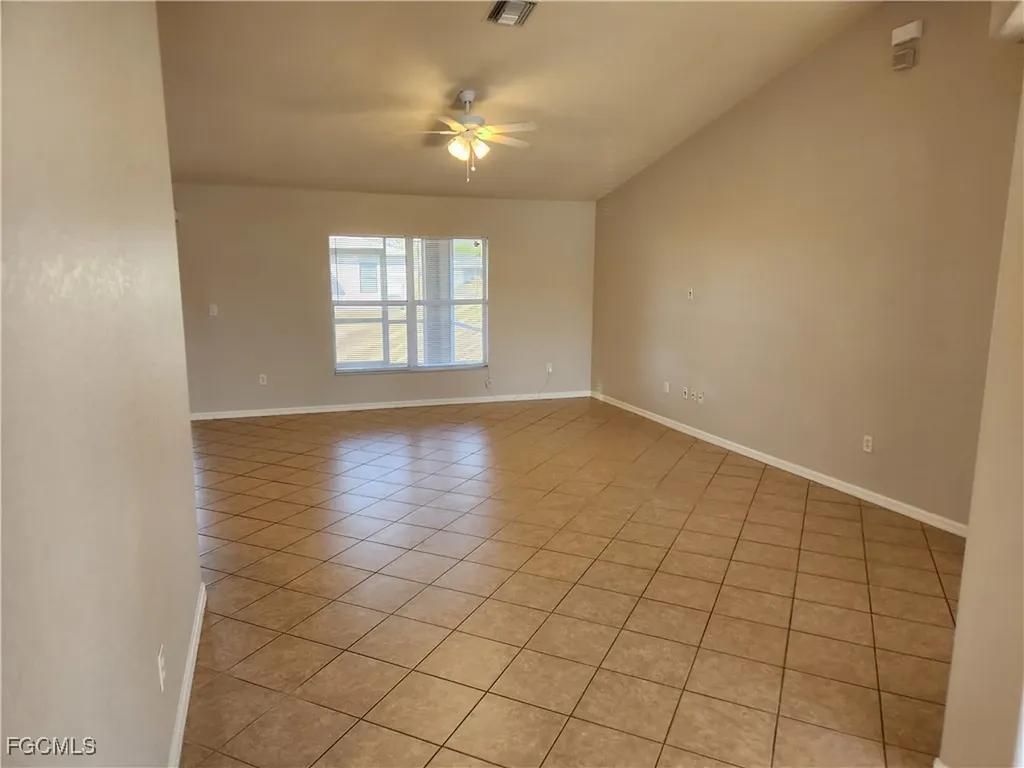 2513 NW 28th Street Cape Coral FL 33993