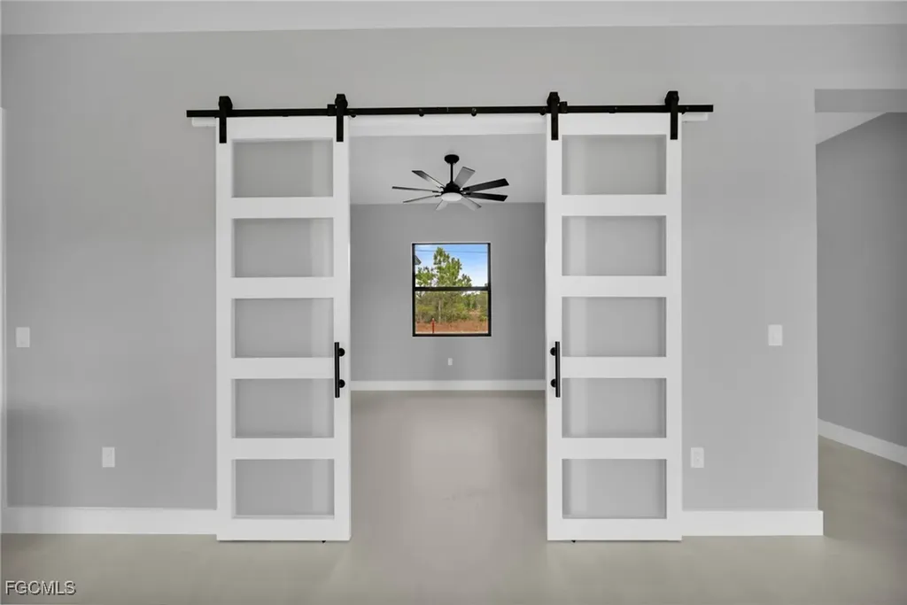 1002 Kanuga Street E Lehigh Acres FL 33974