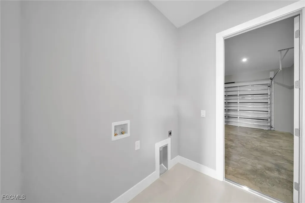 1002 Kanuga Street E Lehigh Acres FL 33974