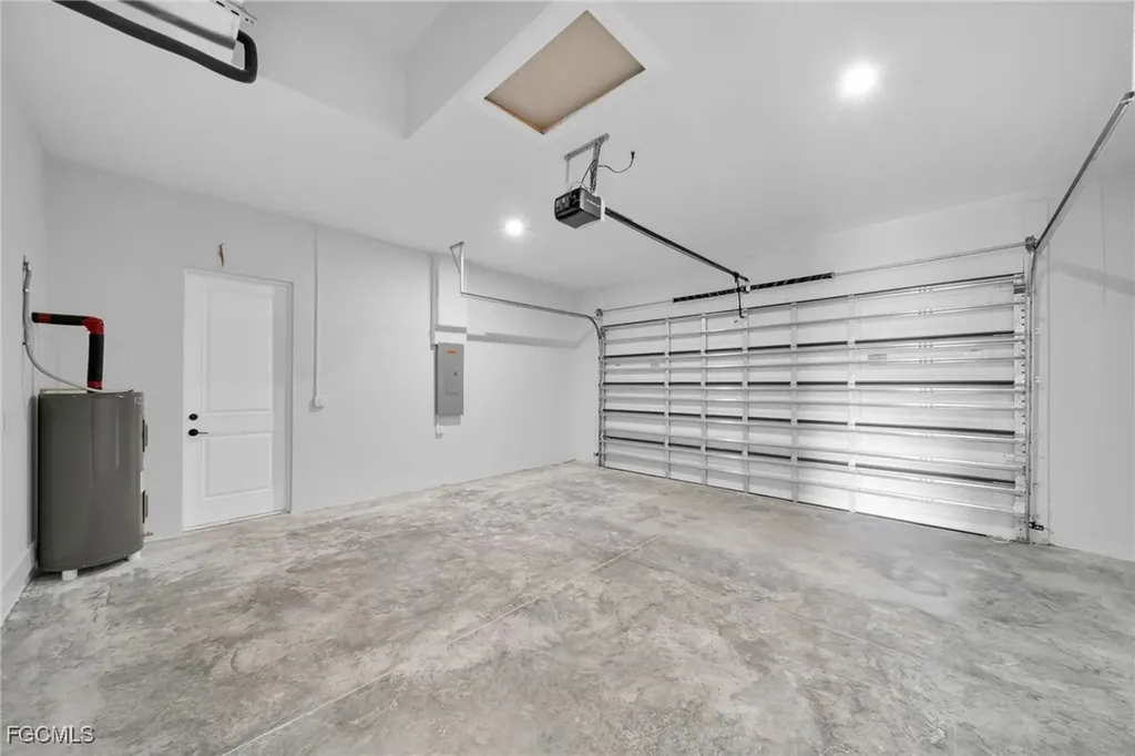 1002 Kanuga Street E Lehigh Acres FL 33974