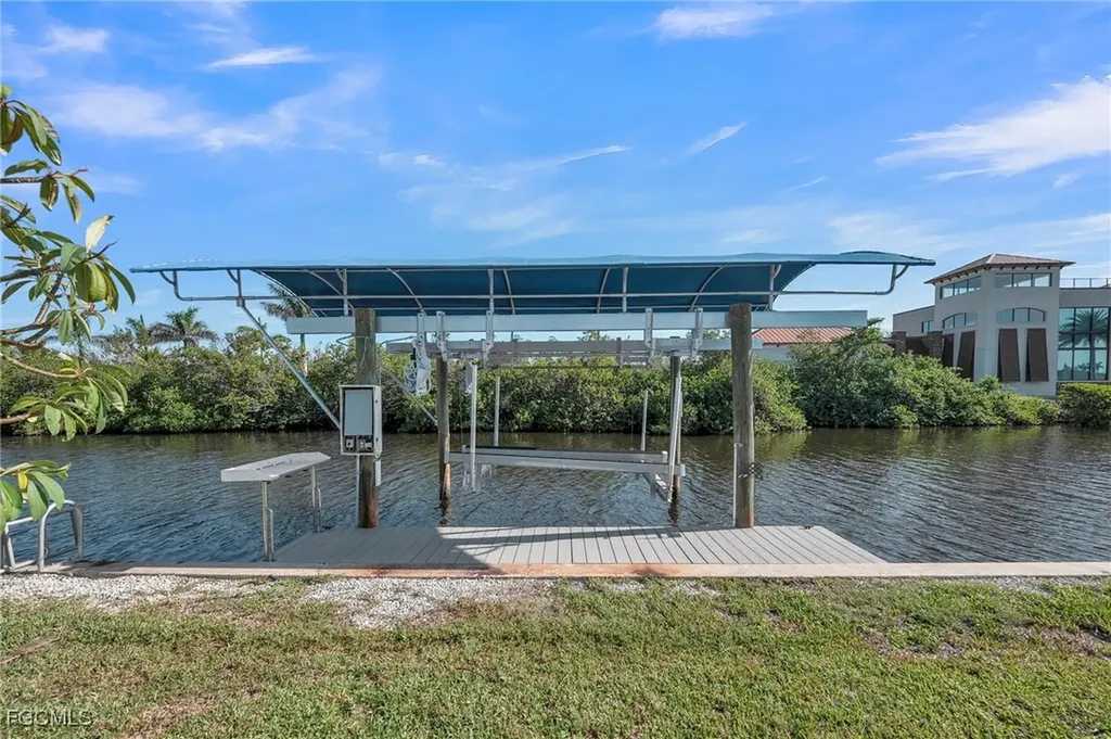 2880 8th Avenue St. James City FL 33956