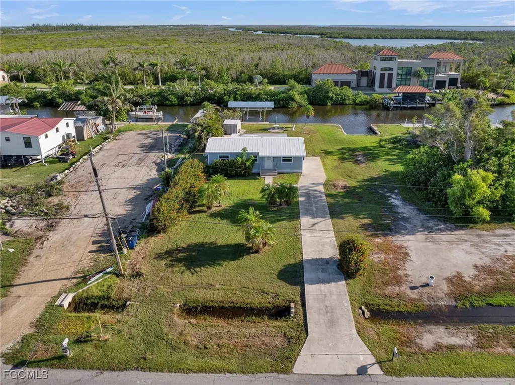 2880 8th Avenue St. James City FL 33956