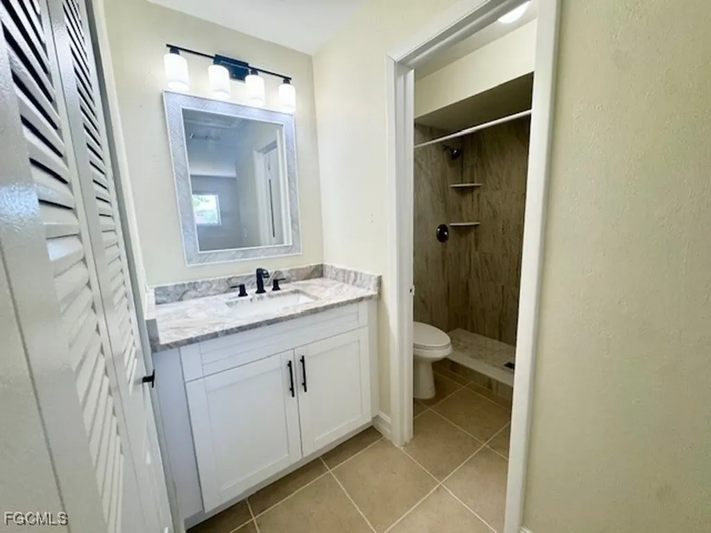 9313 Lennex Lane Fort Myers FL 33919