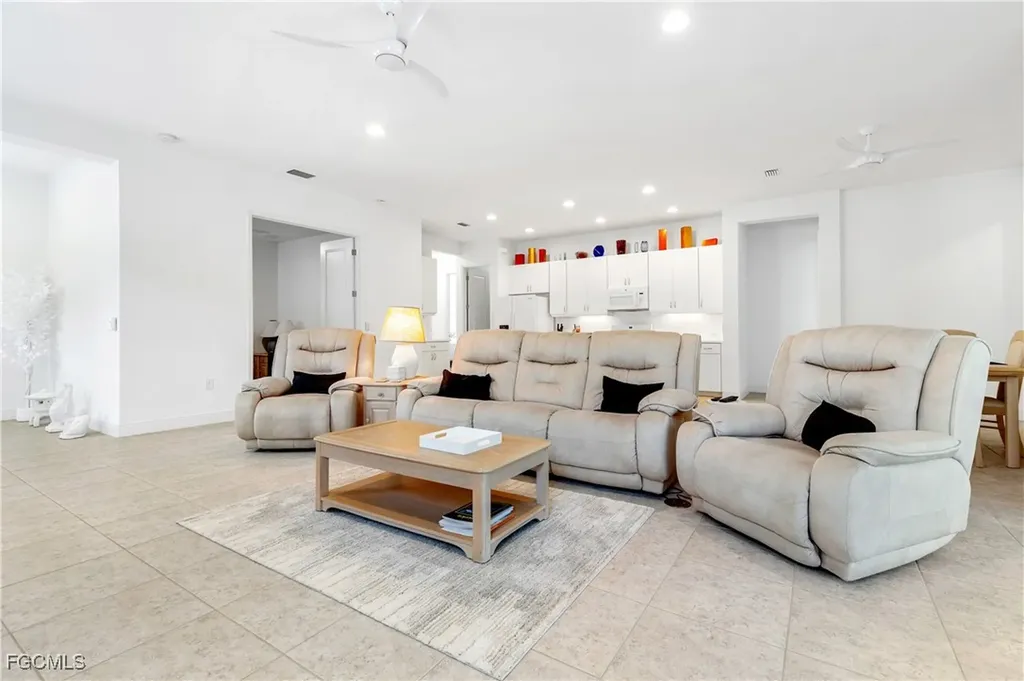 21322 Estero Palm Way Estero FL 33928