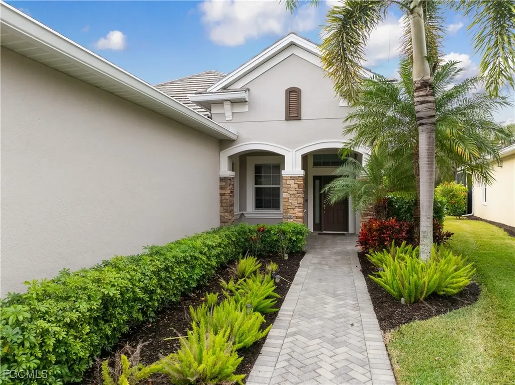 21322 Estero Palm Way Estero FL 33928