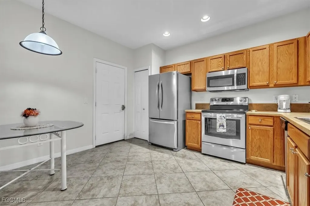 3954 Cherrybrook Loop Fort Myers FL 33966