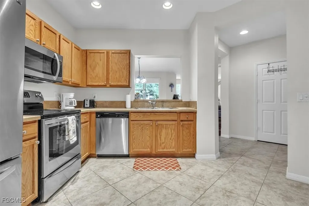 3954 Cherrybrook Loop Fort Myers FL 33966