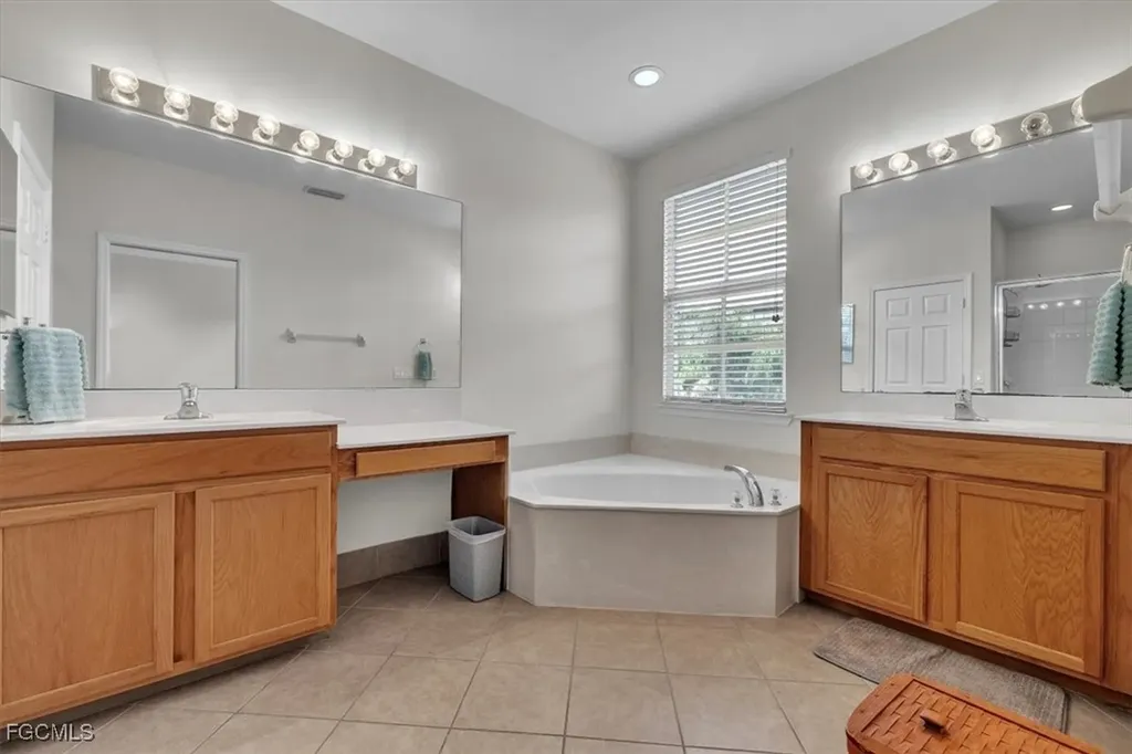 3954 Cherrybrook Loop Fort Myers FL 33966