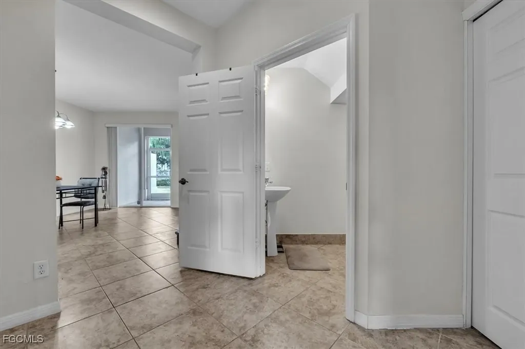 3954 Cherrybrook Loop Fort Myers FL 33966