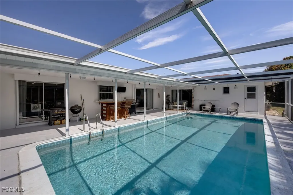 532 SE 36th Street Cape Coral FL 33904