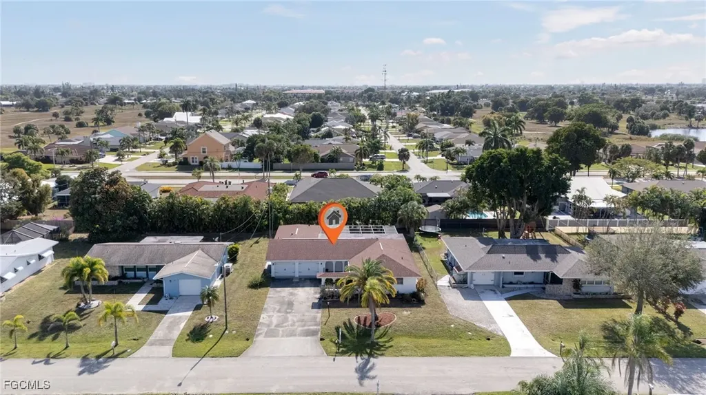 532 SE 36th Street Cape Coral FL 33904
