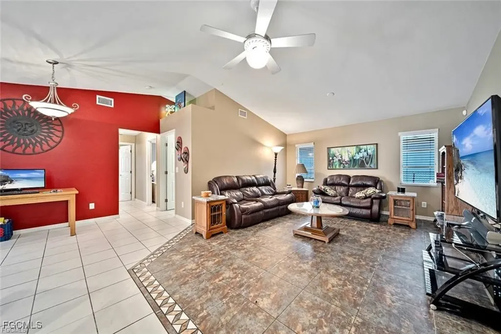 22 SE 13th Avenue Cape Coral FL 33990