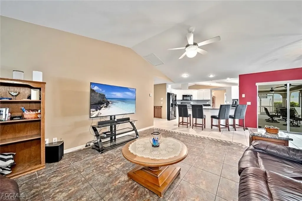 22 SE 13th Avenue Cape Coral FL 33990