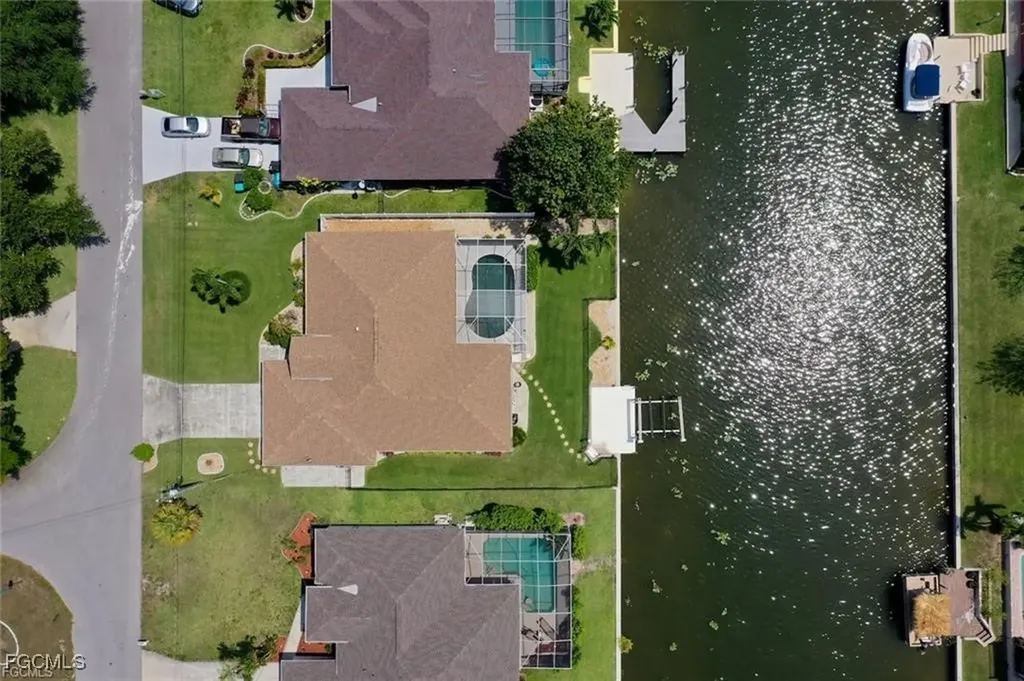 22 SE 13th Avenue Cape Coral FL 33990