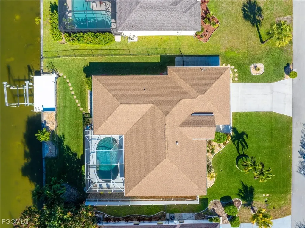 22 SE 13th Avenue Cape Coral FL 33990