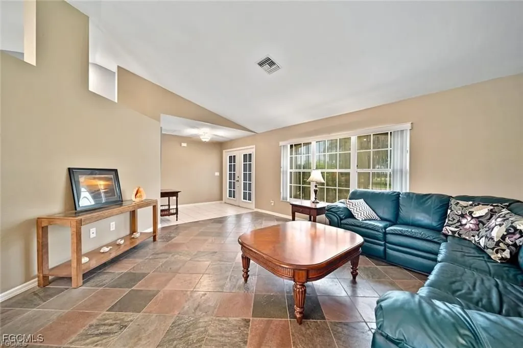 22 SE 13th Avenue Cape Coral FL 33990