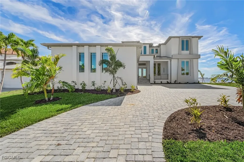 606 Coral Drive Cape Coral FL 33904