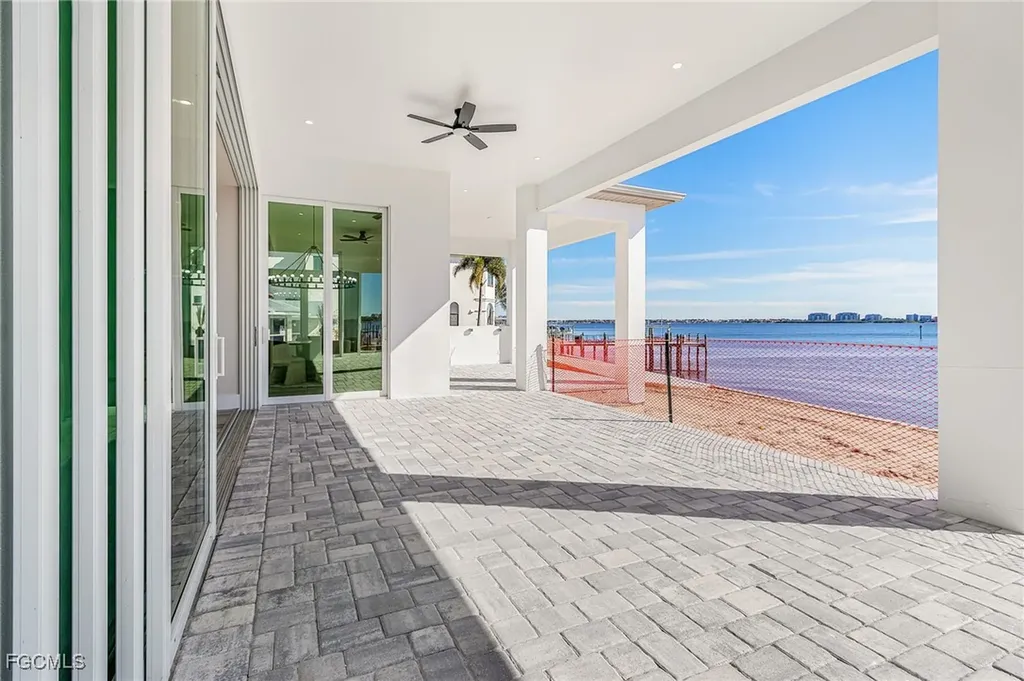 606 Coral Drive Cape Coral FL 33904