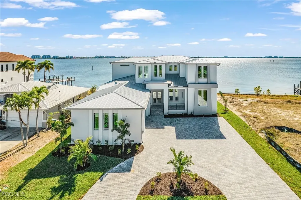 606 Coral Drive Cape Coral FL 33904