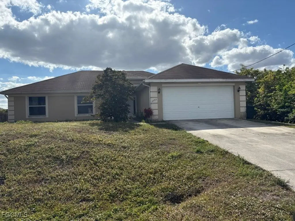 3505 15th Street SW Lehigh Acres FL 33976