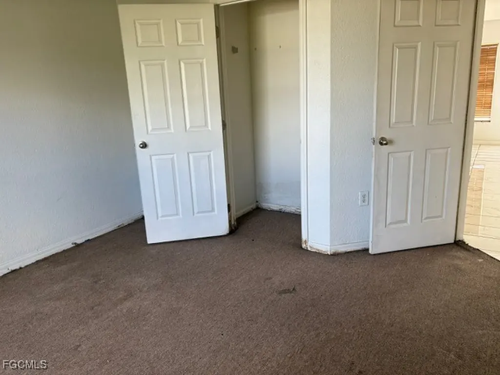 3505 15th Street SW Lehigh Acres FL 33976