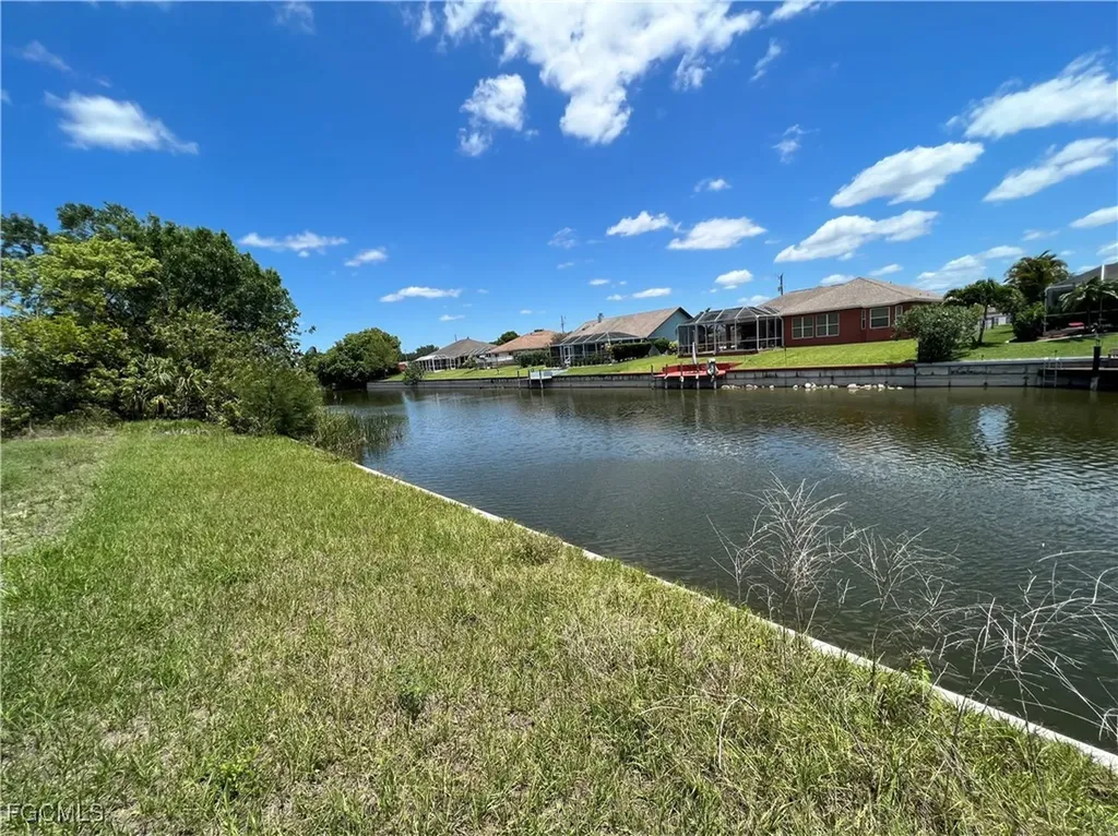 31 NE 12th Court Cape Coral FL 33909