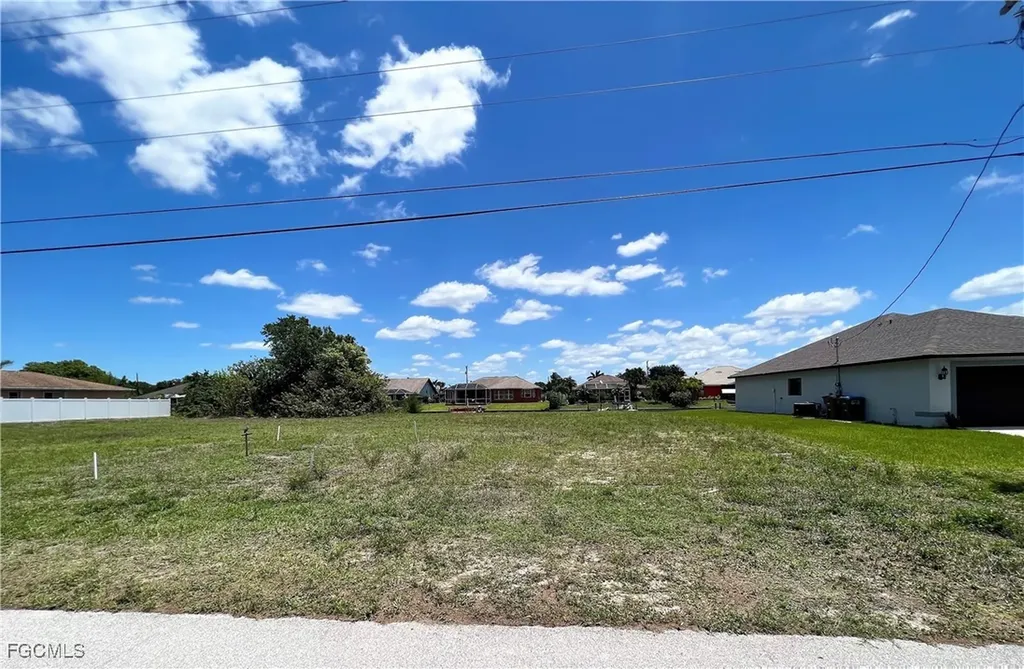 31 NE 12th Court Cape Coral FL 33909