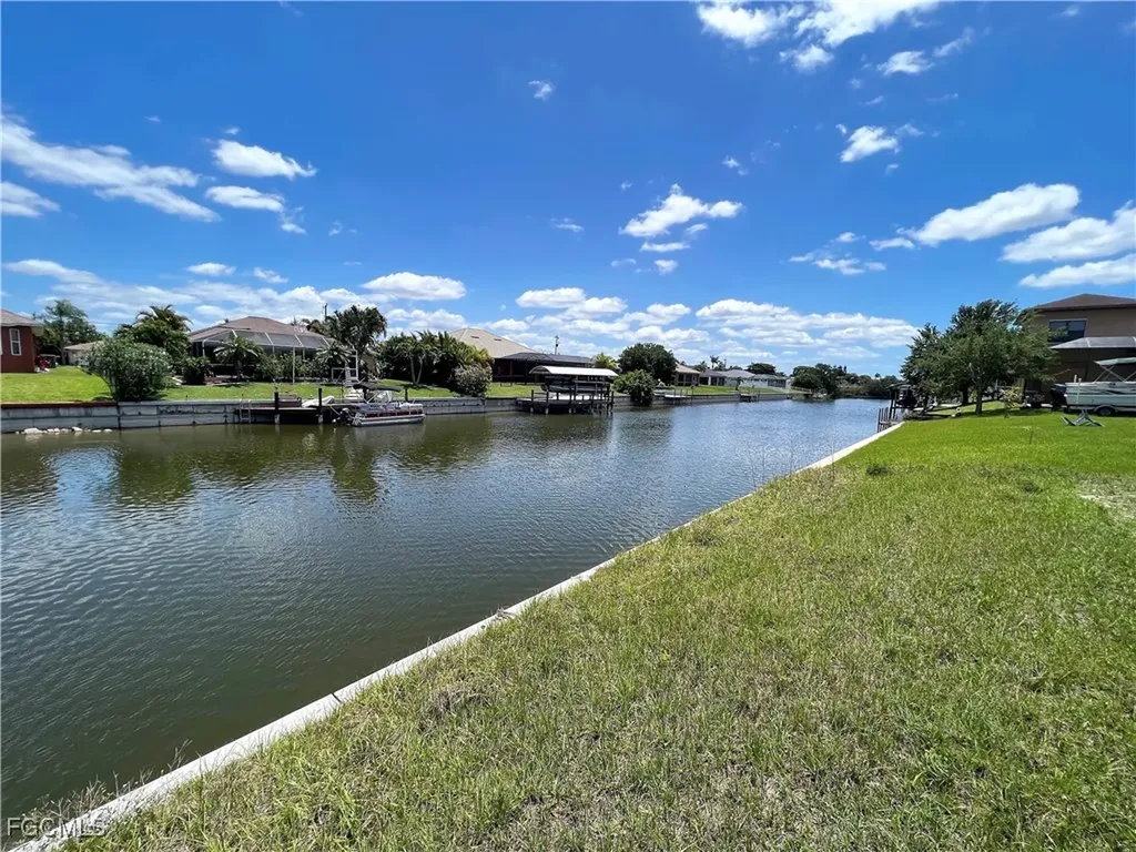 31 NE 12th Court Cape Coral FL 33909