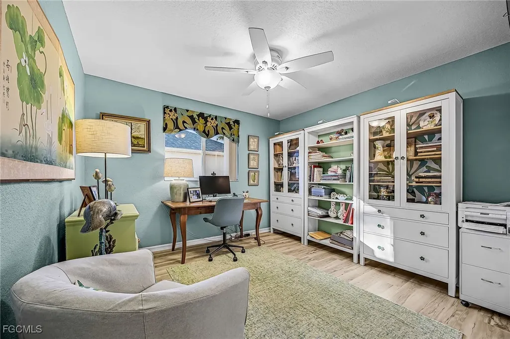 2815 SW 37th Terrace Cape Coral FL 33914