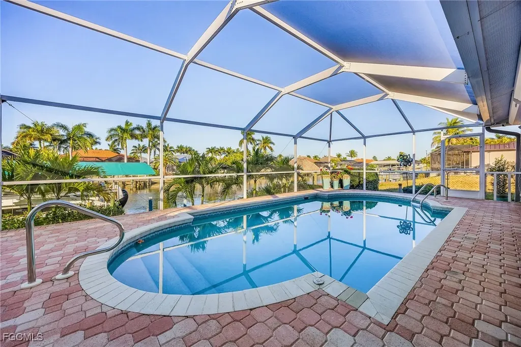 2815 SW 37th Terrace Cape Coral FL 33914