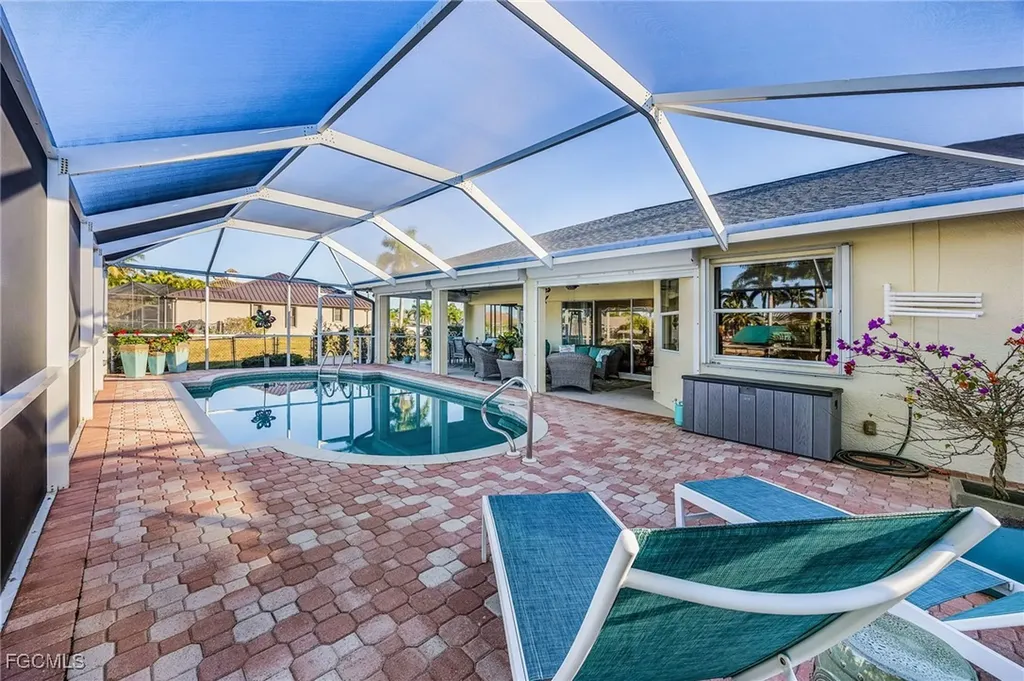 2815 SW 37th Terrace Cape Coral FL 33914