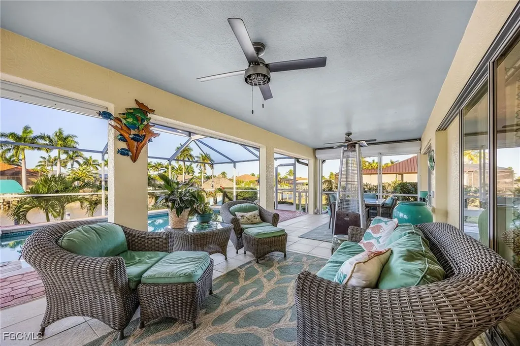 2815 SW 37th Terrace Cape Coral FL 33914