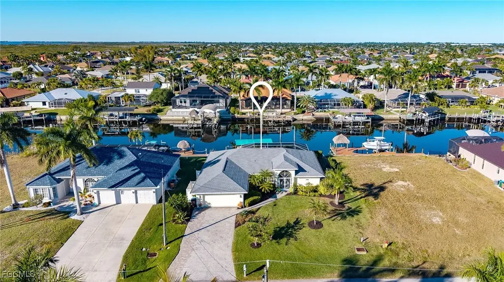 2815 SW 37th Terrace Cape Coral FL 33914