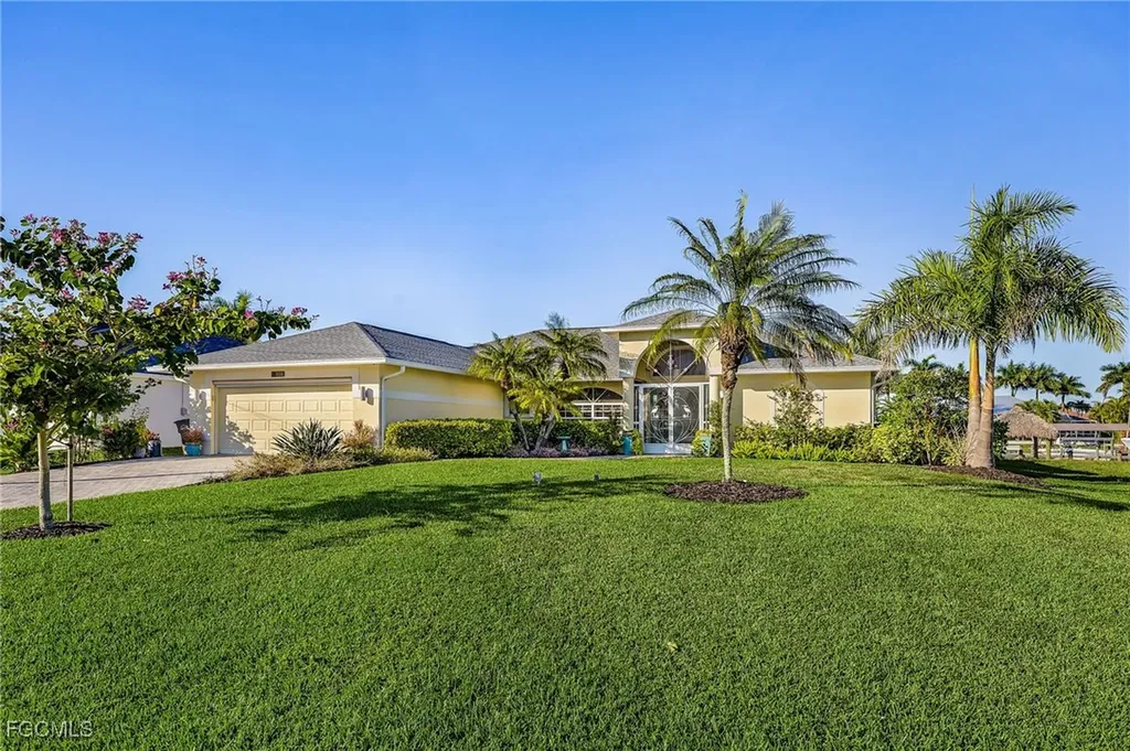 2815 SW 37th Terrace Cape Coral FL 33914