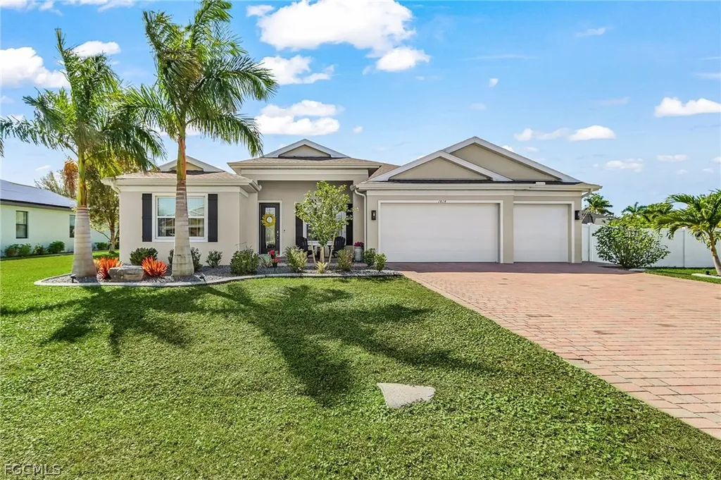 1814 SW 16th Terrace Cape Coral FL 33991