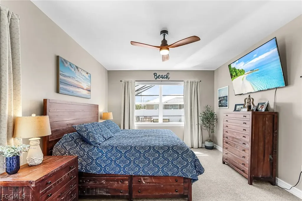 1814 SW 16th Terrace Cape Coral FL 33991