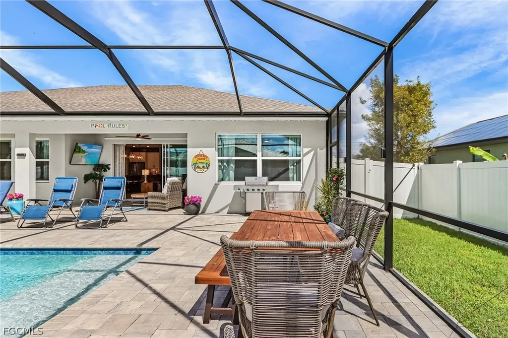 1814 SW 16th Terrace Cape Coral FL 33991