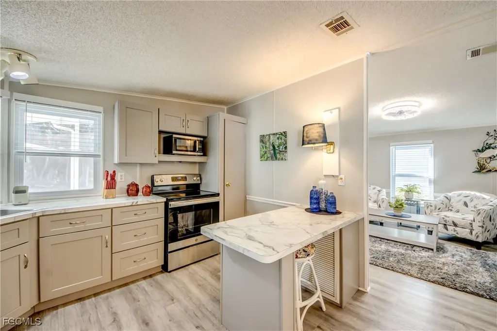 7020 Drum Drive St. James City FL 33956