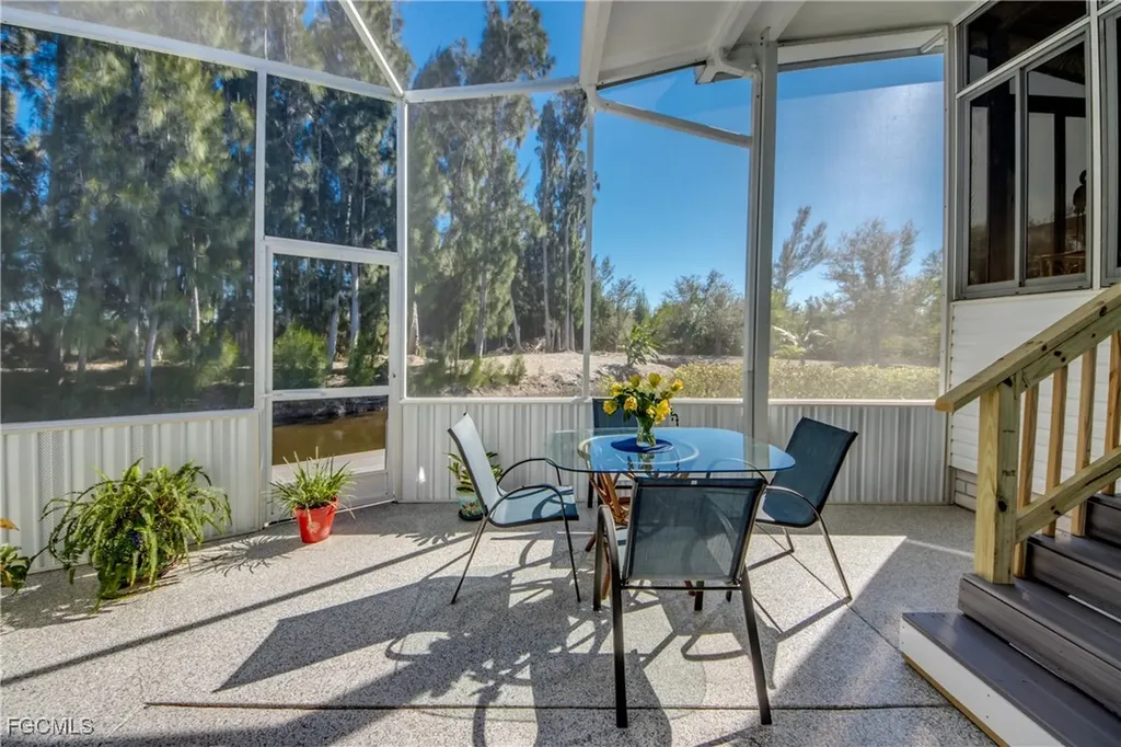 7020 Drum Drive St. James City FL 33956