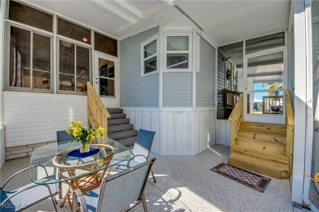 7020 Drum Drive St. James City FL 33956