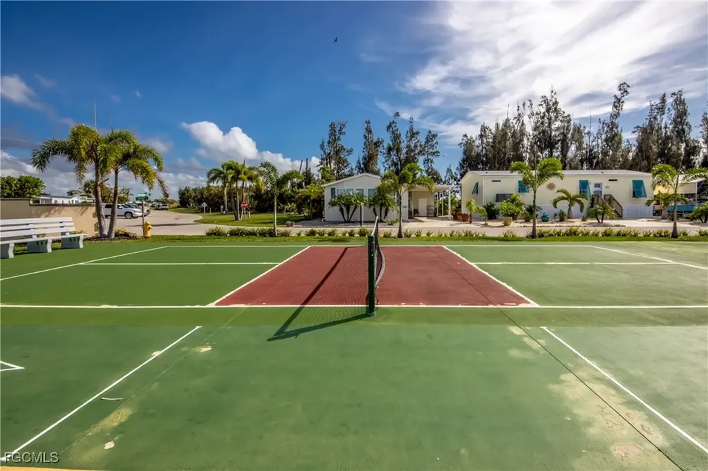 7020 Drum Drive St. James City FL 33956