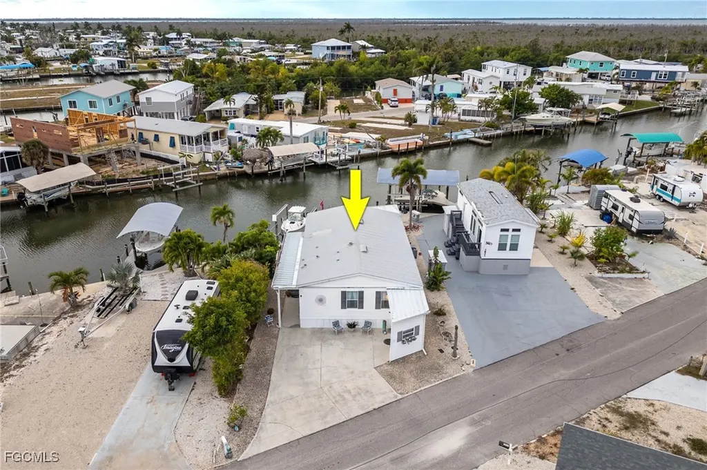 3811 Blueberry Lane St. James City FL 33956