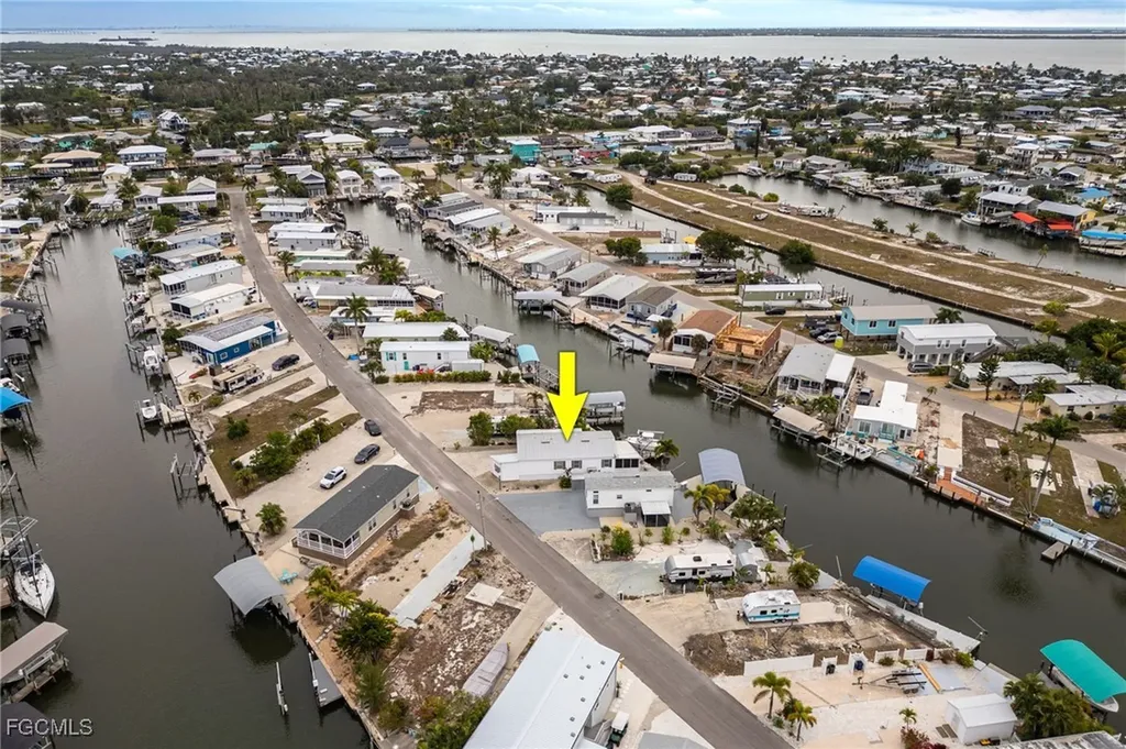 3811 Blueberry Lane St. James City FL 33956