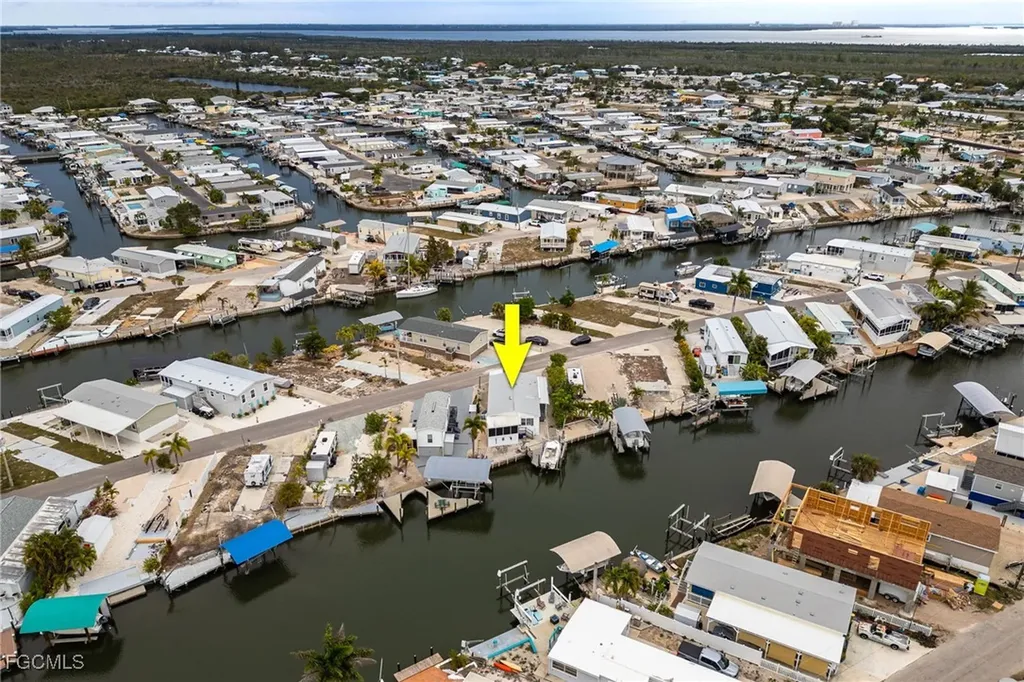 3811 Blueberry Lane St. James City FL 33956