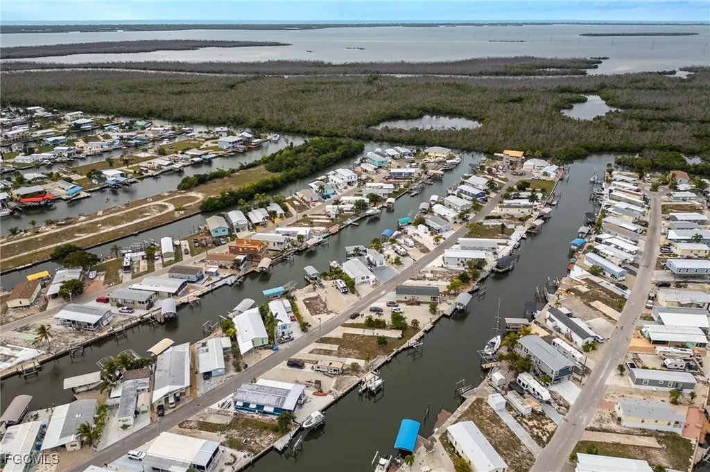 3811 Blueberry Lane St. James City FL 33956